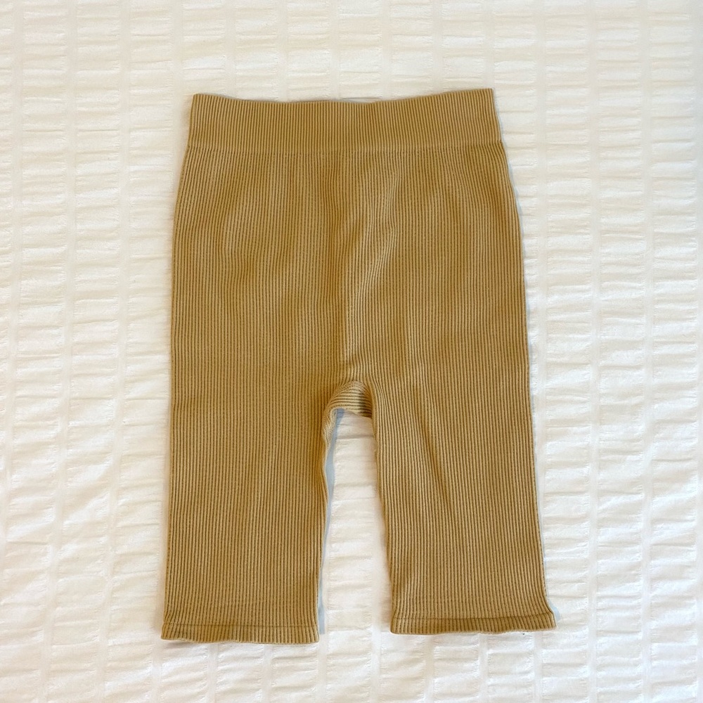 ZARA Ribbed seamless booker shorts XS